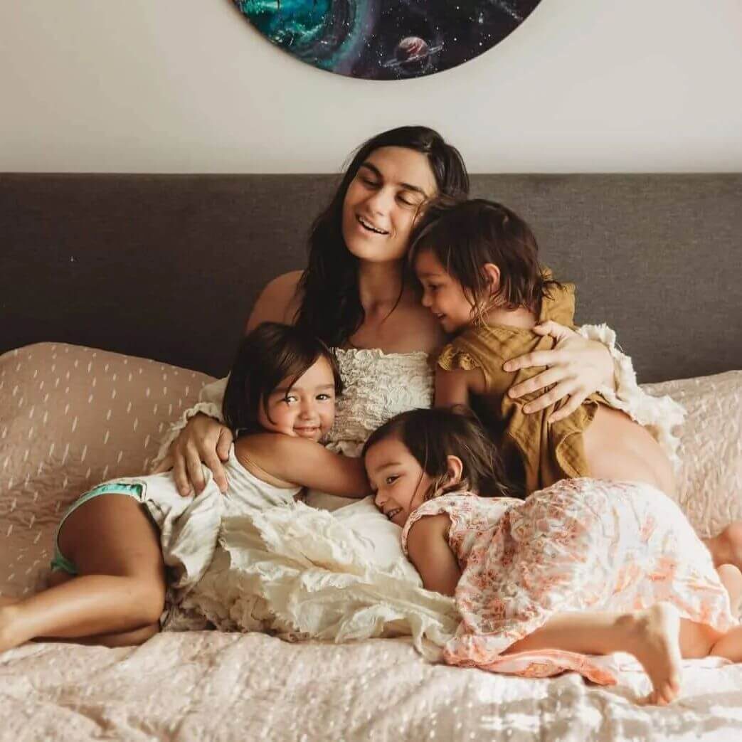 Cynthia huggine her kids